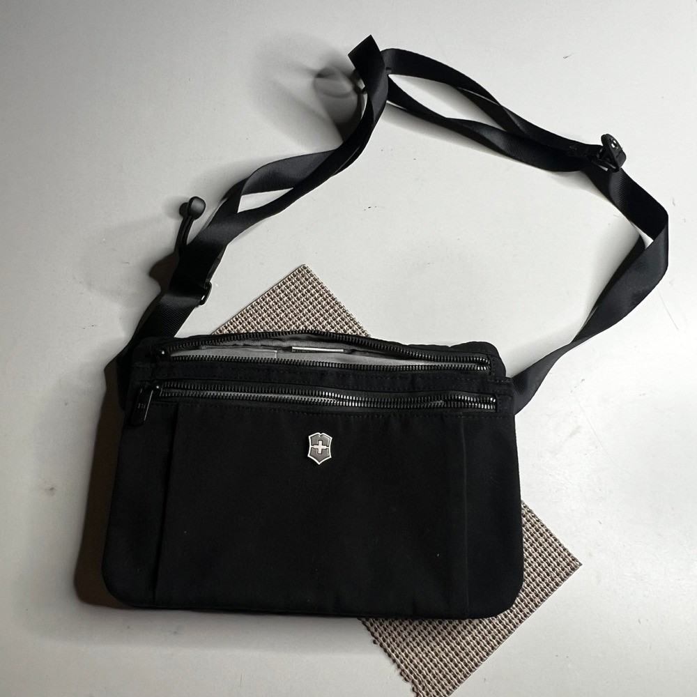 Victorinox Black Nylon Crossbody Travel Bag Slim Messenger Multi-Zip Organizer
